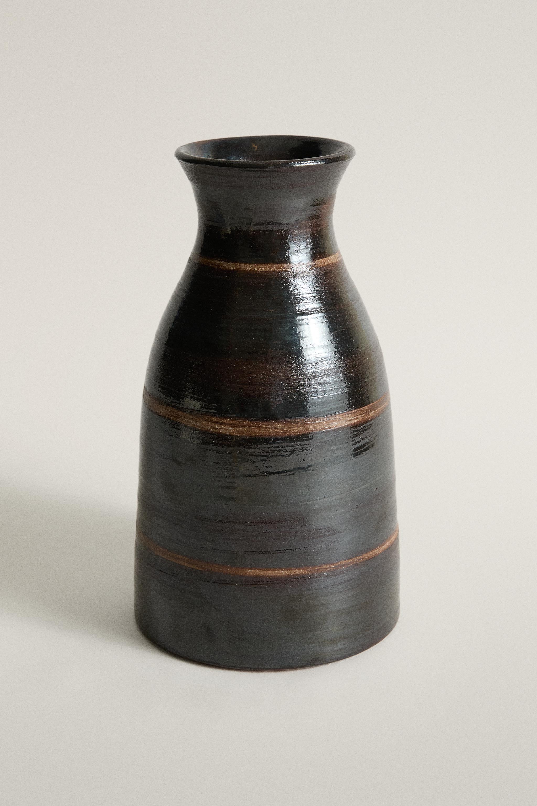 VASE DÉCORATIF HAUT
